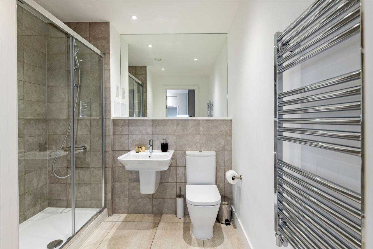 Stayo Apartments Barking Wharf Лондон Екстериор снимка